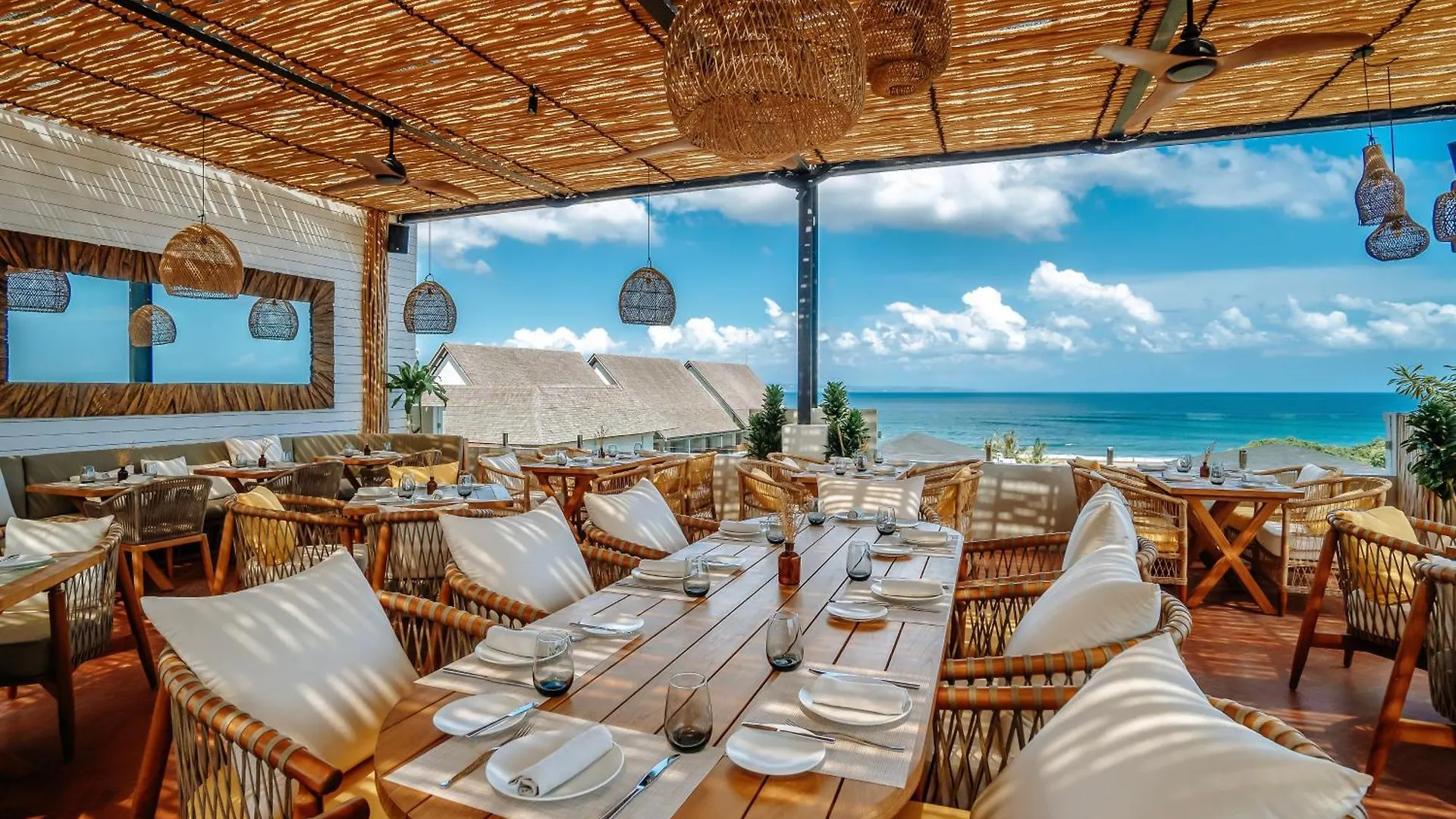 Secana Beachtown Resort & Residences Canggu   Canggu (Bali)
